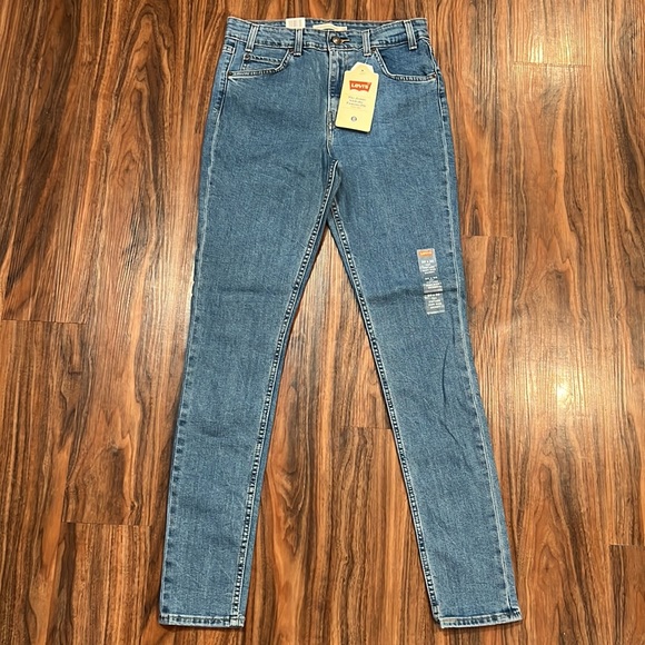 Levi’s 721 Vintage High Rise Skinny - Picture 4 of 16